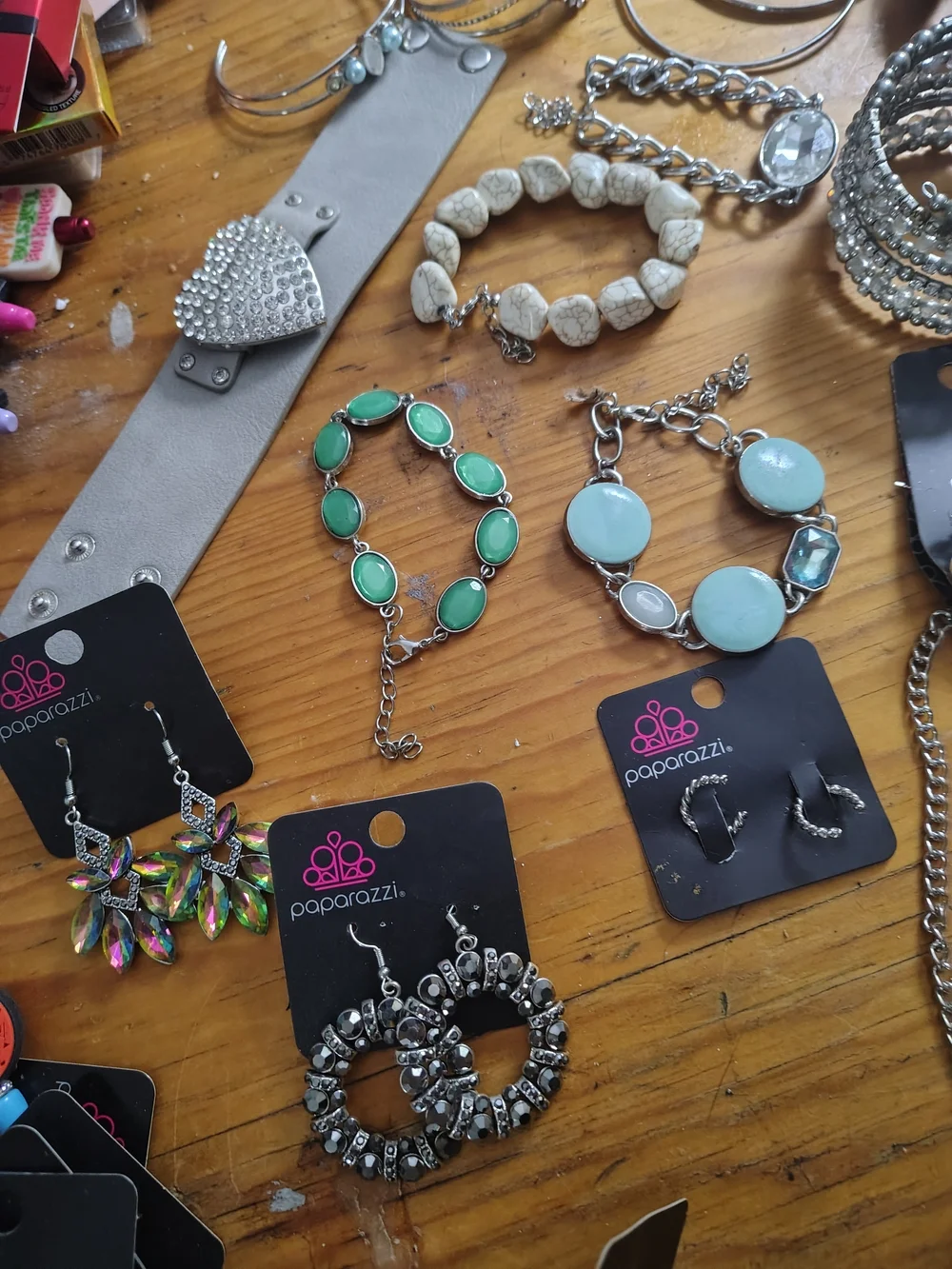 31 Mixed Pieces of New Paparazzi Jewelry